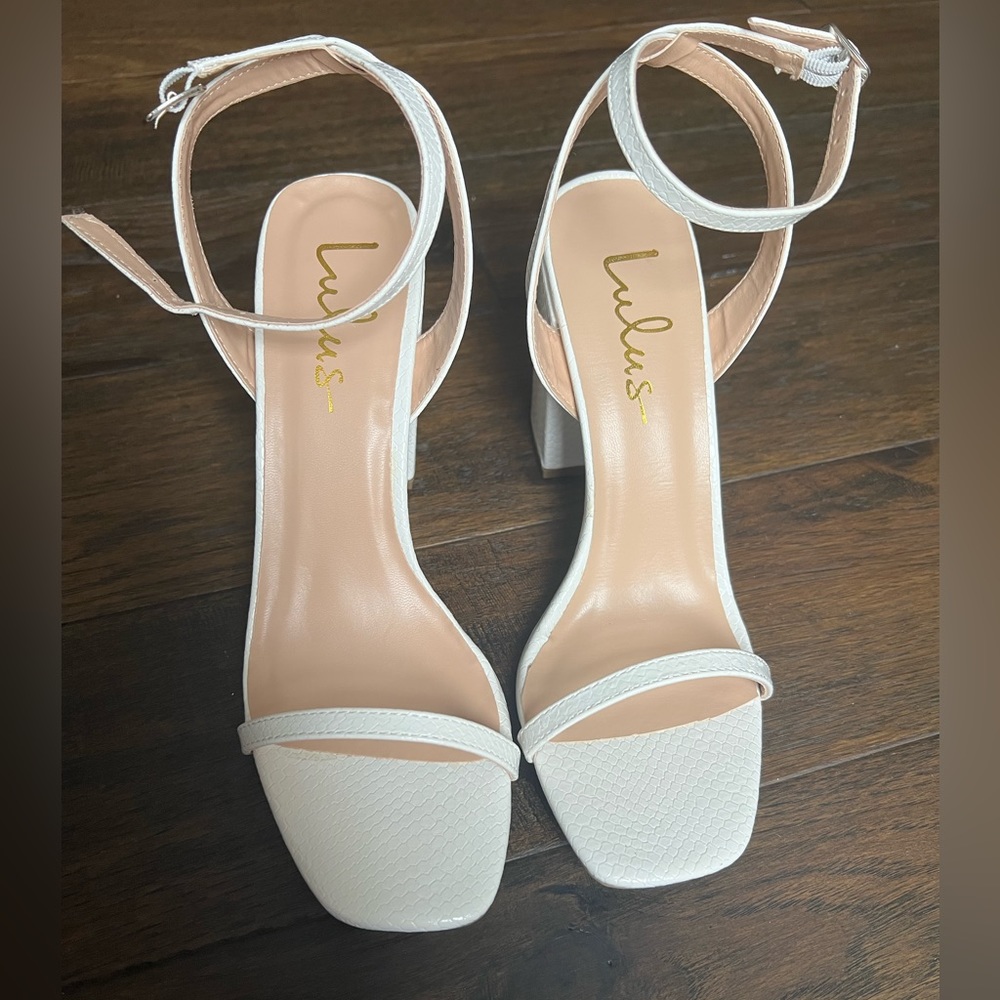 WHITE HEELS